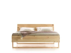 Bett Akato, 180 x 200, Zirbe