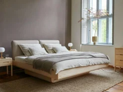 Bett Almara, 180 x 200 cm, mit Überzug Wollstoff Tano Natur (79), Buche