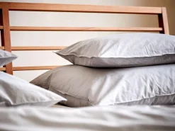 Bett Almeno mit Sprossen - Betthaupt horizontal, 180 x 200, Buche