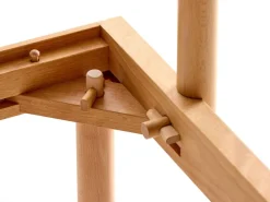 Bett Jukai Pur, ohne Betthaupt mit Bettrahmenhousse, inkl. integriertem Lattenrost, 180 x 200 cm, Baumwollstoff Ondula Greige (139), Buche