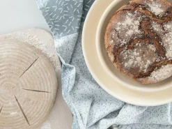 Brotbackplatte aus Spezialkeramik, ø 30 cm, H 4 cm