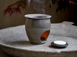 Duftlampe aus Basalt, H 13 cm, ø 12 cm