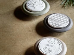 Duftstein aus Keramik mit Motiv Blume des Lebens, graphit, ø 8 cm, H 2 cm