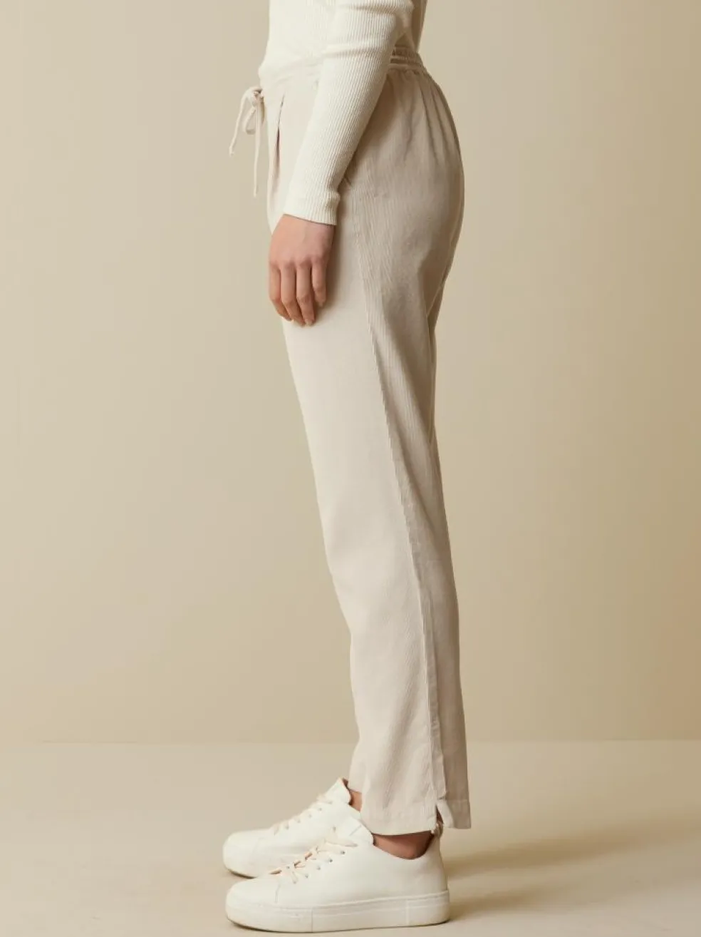 Hose Joggpants Babycord, 100 % Bio-Baumwolle, 10 stein, 32, GOTS