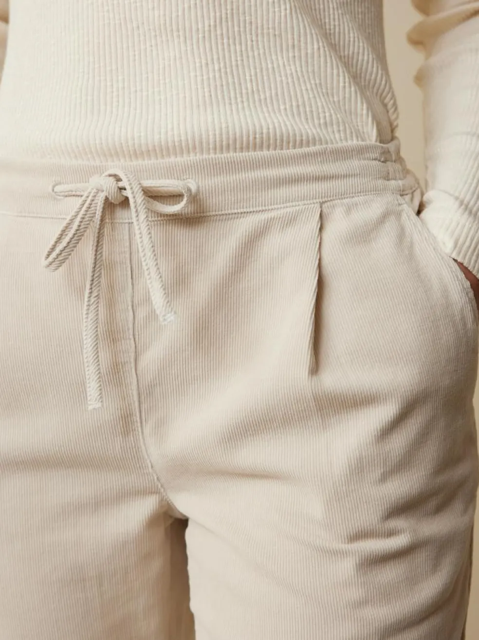 Hose Joggpants Babycord, 100 % Bio-Baumwolle, 10 stein, 32, GOTS