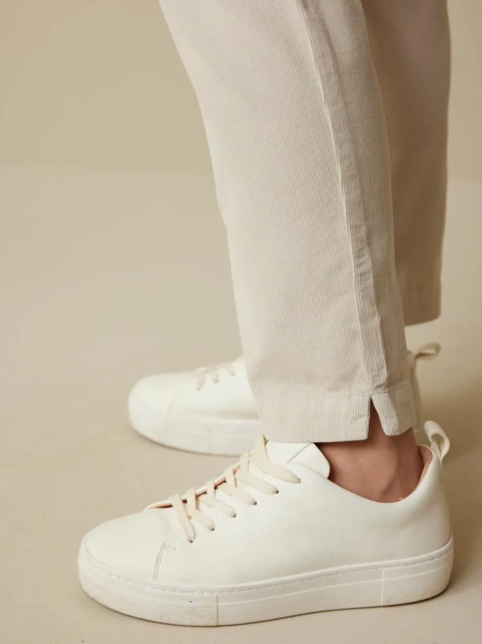 Hose Joggpants Babycord, 100 % Bio-Baumwolle, 10 stein, 32, GOTS