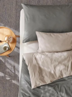 Kissenüberzug JESPER, rauch/greige, 80 x 80 cm, 100 % Baumwolle, Satin, GOTS
