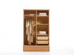 Kleiderschrank Kurami mit Drehtüren 2-türig, Ladenkonsole, Holz, Buche