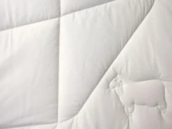 Sommerdecke feine Schafschurwolle, 140 x 200 cm, 150 g/m2 GOTS, NATURTEXTIL BEST