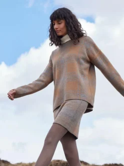 Strickrock aus Yakwolle und Kamelhaar, 70 yak jacquard/karo, S