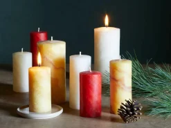 Stumpenkerze aus Bienenwachs, rot, Höhe 15 cm, ø 7 cm, Bienenwachs, 1 Stk.