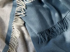 Wohndecke Alice, hellgrau, 130 x 200 cm, 100 % Schurwolle (Lamm), eco-wool